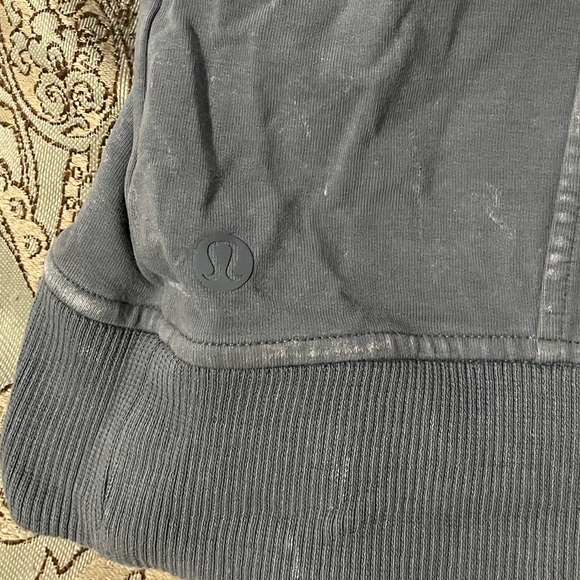 Lululemon Sweatshirt - Picture 2 of 4